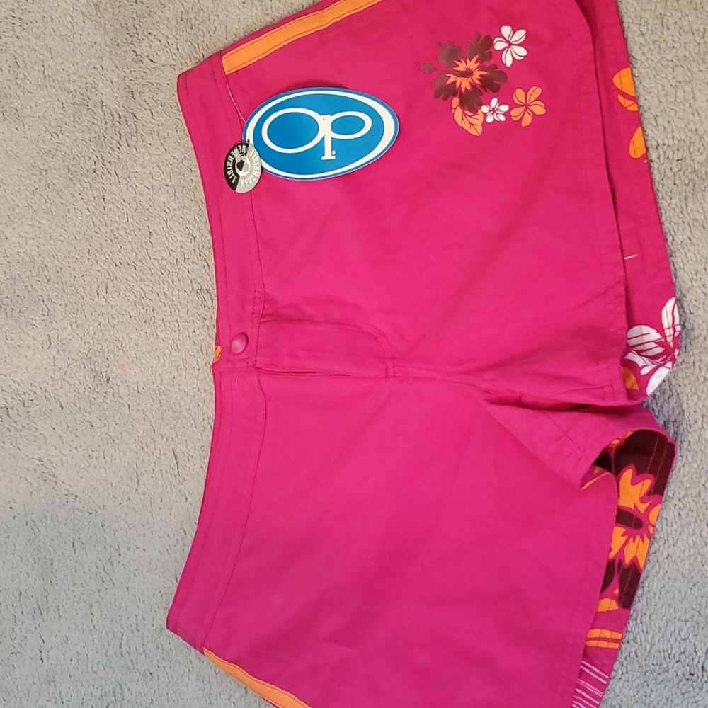 Op, reversible beach shorts